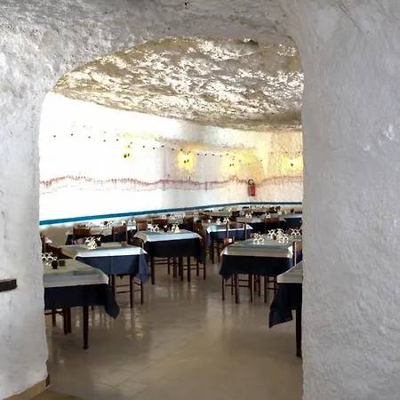 B&B La Grotta Peschici * بيسْكيتْشّي