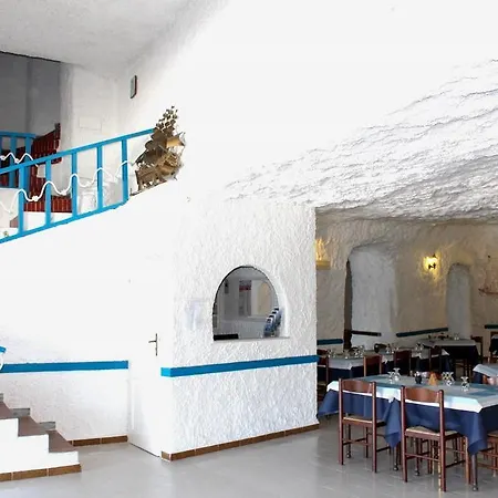 فندق مبيت وإفطار B&B La Grotta Peschici *