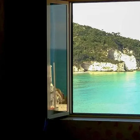 B&B La Grotta Peschici * بيسْكيتْشّي