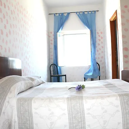B&B La Grotta Peschici * بيسْكيتْشّي