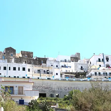 B&B La Grotta Peschici بيسْكيتْشّي