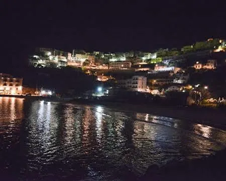 فندق مبيت وإفطار B&B La Grotta Peschici بيسْكيتْشّي